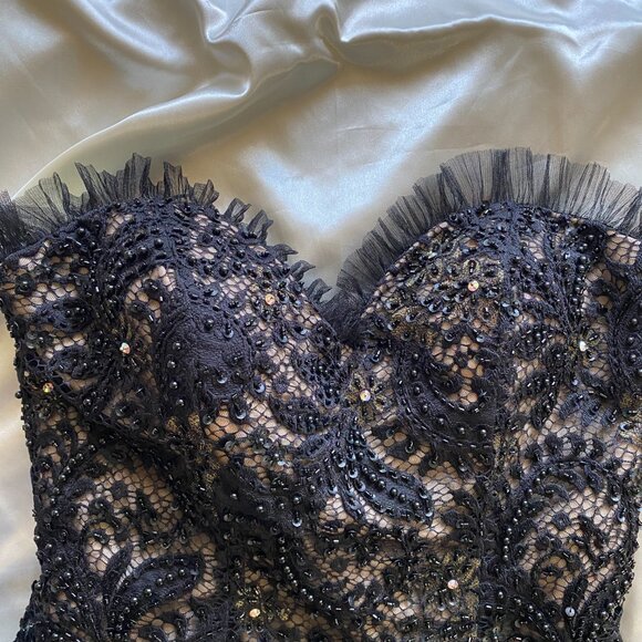 Sherri Hill Black Lace Beaded Feather Trim Mini Size 2 Party Prom Sweetheart - Picture 3 of 9